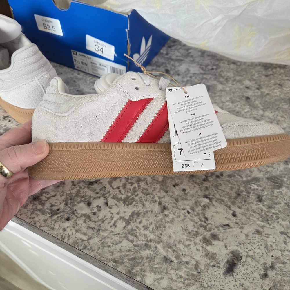 New adidas Samba XLG Women's Athletic Shoes in White, Red & Gum Bottom Sz 8.5 W - Picture 5 of 9